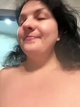 Snapshot of Taisia_W chatting on January 14, 10:06 am Taisia W online show from January 14, 10:06 am