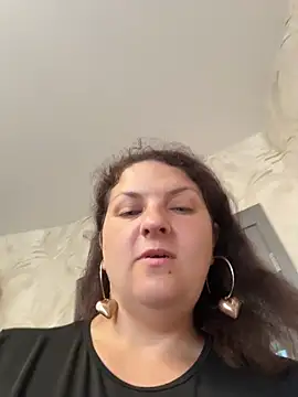 Snapshot of Taisia_W chatting on July 13, 10:47 am Taisia W online show from July 13, 10:47 am