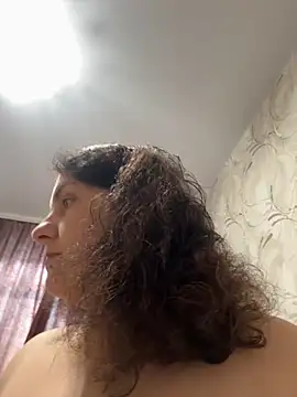 Snapshot of Taisia_W chatting on September 9, 6:01 am Taisia W online show from September 9, 6:01 am