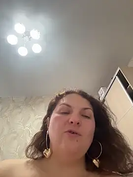 Taisia W online show from February 17, 7:05 am