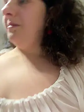 Snapshot of Taisia_W chatting on October 13, 6:59 am Taisia W online show from October 13, 6:59 am