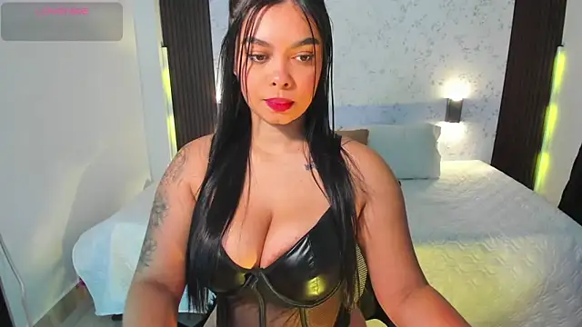 Snapshot of MartinaBianchi chatting on October 11, 2:34 am MartinaBianchi online show from October 11, 2:34 am