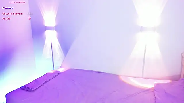 Snapshot of Fenty_XX chatting on November 30, 6:25 am Fenty XX online show from November 30, 6:25 am