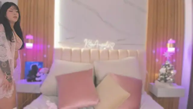 kityangelss online show from December 5, 12:54 am