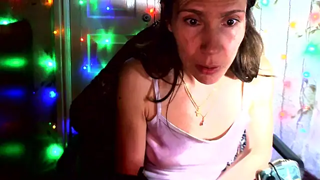 Ladywinter online show from April 7, 6:32 pm