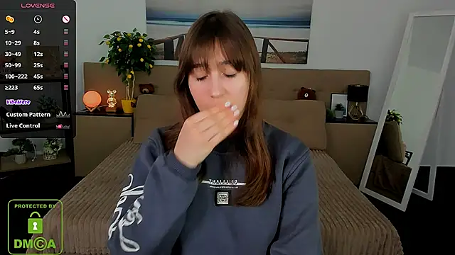  Eliizabeth  online show from March 12, 7:58 pm