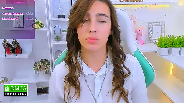  Eliizabeth  online show from September 14, 9:48 pm