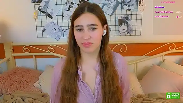  Eliizabeth  online show from April 27, 9:57 pm