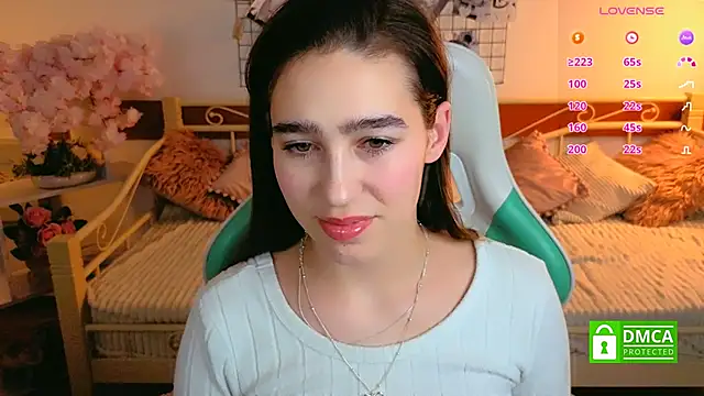  Eliizabeth  online show from February 18, 12:41 am