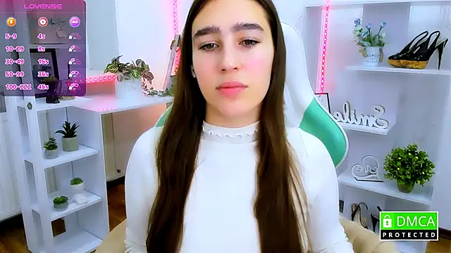  Eliizabeth  online show from February 4, 9:21 pm