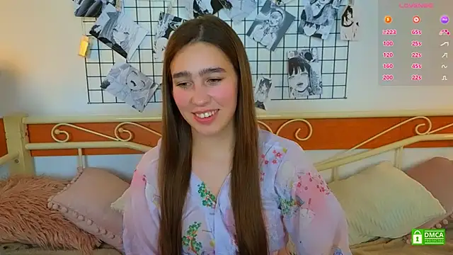  Eliizabeth  online show from April 9, 9:21 pm