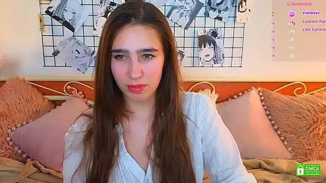  Eliizabeth  online show from May 8, 11:08 pm