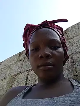 Snapshot of sweet_zara01 chatting on July 3, 12:33 pm sweet zara01 online show from July 3, 12:33 pm