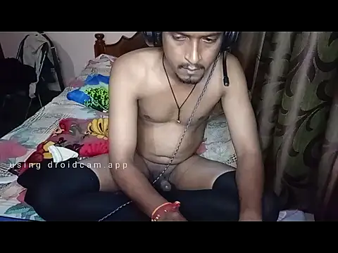 Snapshot of Sexypavi09 chatting on September 18, 6:33 pm Sexypavi09 online show from September 18, 6:33 pm