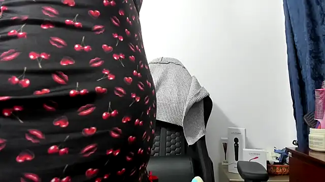Chloemiller89 online show from October 6, 9:26 pm