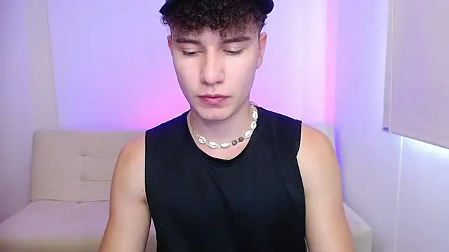 adrian morelly online show from February 13, 6:41 pm