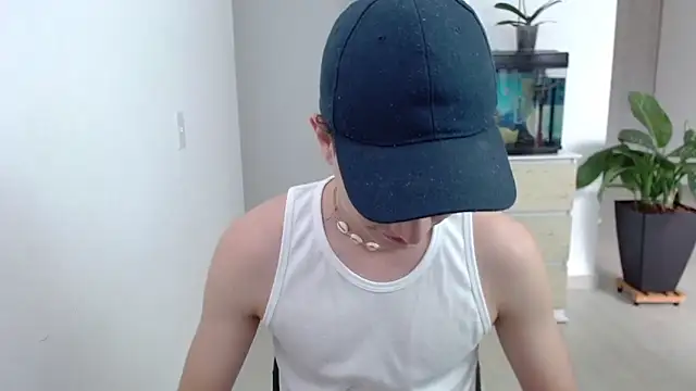 Snapshot of adrian_morelly chatting on February 10, 8:42 pm adrian morelly online show from February 10, 8:42 pm