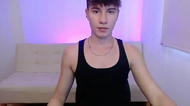 adrian morelly online show from April 26, 7:11 pm