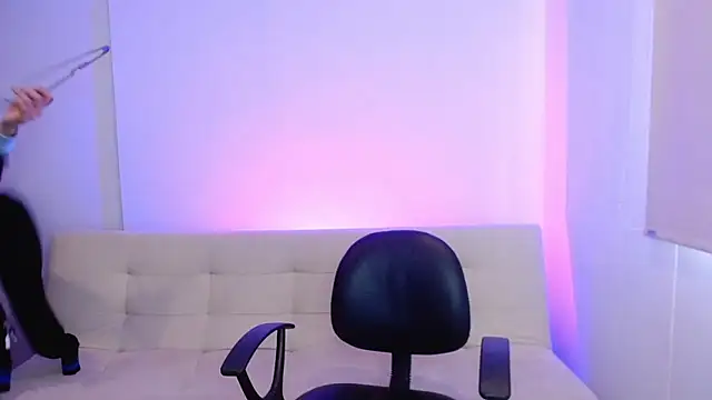 adrian morelly online show from March 22, 7:15 pm