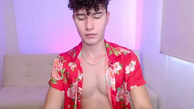 adrian morelly online show from March 7, 7:19 pm