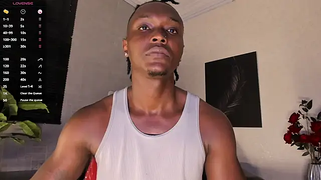 Snapshot of DannSmmith chatting on July 3, 2:18 am DannSmmith online show from July 3, 2:18 am