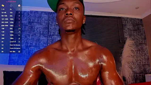 DannSmmith online show from February 12, 5:18 am