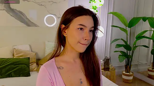 Snapshot of Marie_Diaze chatting on July 7, 6:11 pm Marie Diaze online show from July 7, 6:11 pm