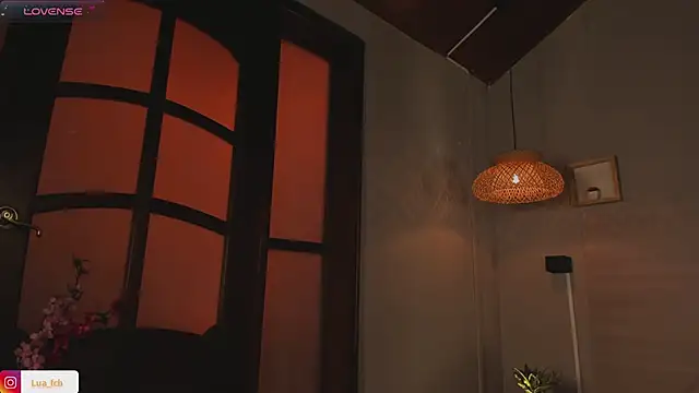 lua ferch   online show from March 18, 1:01 pm