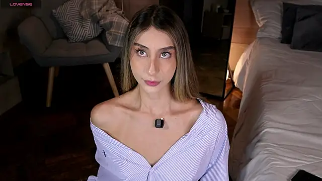 lua ferch   online show from May 26, 1:09 pm