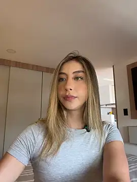 lua ferch   online show from May 19, 6:04 pm