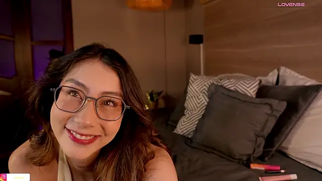 lua ferch   online show from September 27, 1:06 pm