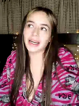 Snapshot of Natalia_Suarez chatting on January 7, 6:16 am Natalia Suarez online show from January 7, 6:16 am