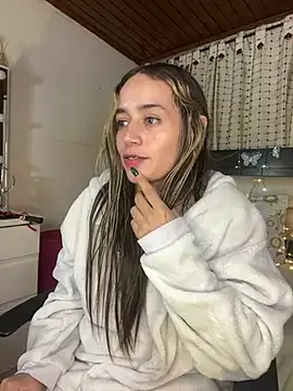 Snapshot of Natalia_Suarez chatting on March 13, 9:32 am Natalia Suarez online show from March 13, 9:32 am