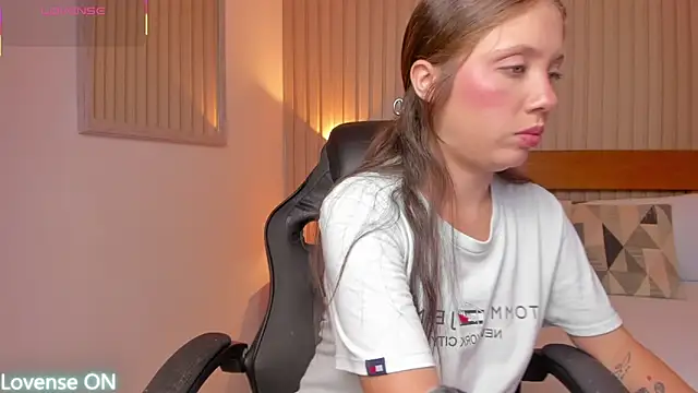 nataly rodri online show from November 30, 2:12 am