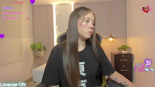 nataly rodri online show from March 10, 2:15 am