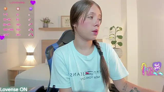 nataly rodri online show from March 24, 2:00 am