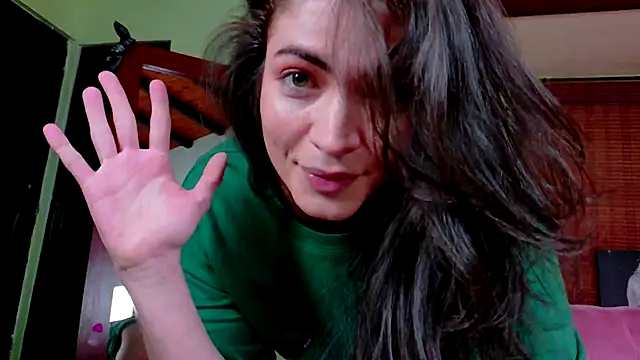 Emma  Blanco online show from December 2, 9:49 pm