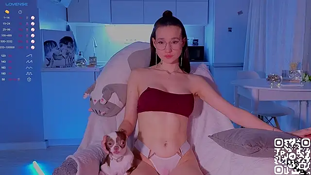 Snapshot of shey1i chatting on December 14, 9:13 pm shey1i online show from December 14, 9:13 pm