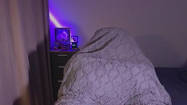 shey1i online show from November 30, 12:39 pm