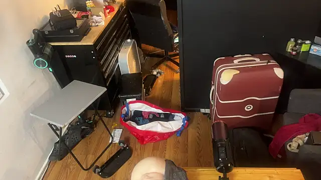 leanjamesdean online show from May 21, 1:14 am