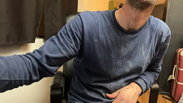 Snapshot of leanjamesdean chatting on December 22, 4:23 am leanjamesdean online show from December 22, 4:23 am