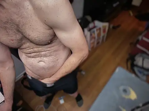 Snapshot of leanjamesdean chatting on February 15, 3:07 am leanjamesdean online show from February 15, 3:07 am