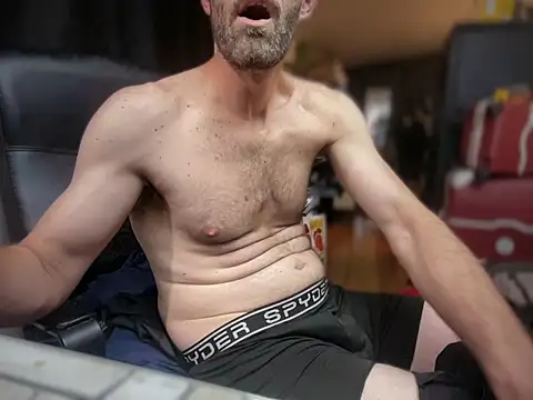 Snapshot of leanjamesdean chatting on February 16, 5:28 am leanjamesdean online show from February 16, 5:28 am