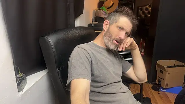 leanjamesdean online show from April 21, 2:03 am