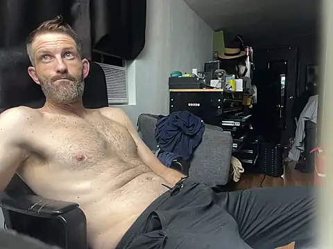 leanjamesdean online show from November 21, 1:43 pm