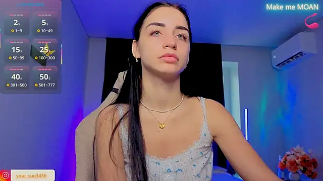 Snapshot of Kemi__Jordan chatting on November 9, 11:14 am Kemi Jordan online show from November 9, 11:14 am