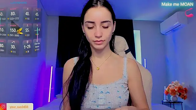 Snapshot of Kemi__Jordan chatting on November 7, 10:31 am Kemi Jordan online show from November 7, 10:31 am