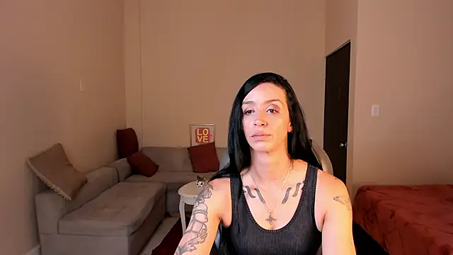 Kristen Garner online show from April 10, 8:27 pm