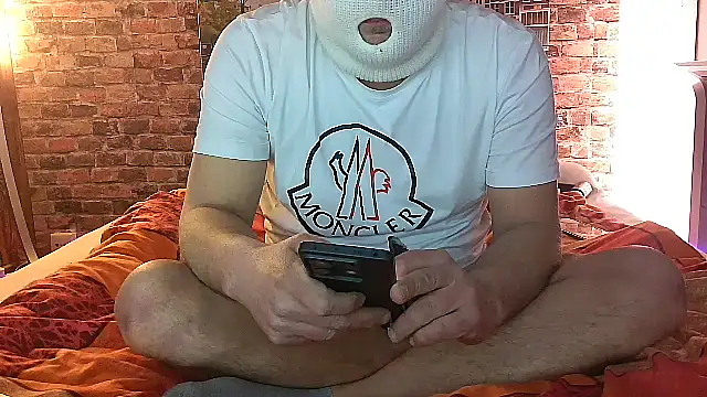 MarcTaya online show from December 19, 10:01 pm