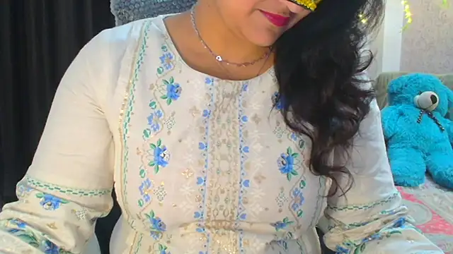 Snapshot of Maria_55 chatting on February 28, 6:21 am Maria 55 online show from February 28, 6:21 am